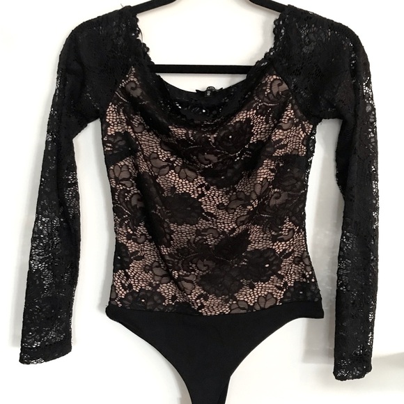 Dynamite โฆ Elegant Black Lace Bodysuit (S) - Picture 7 of 7